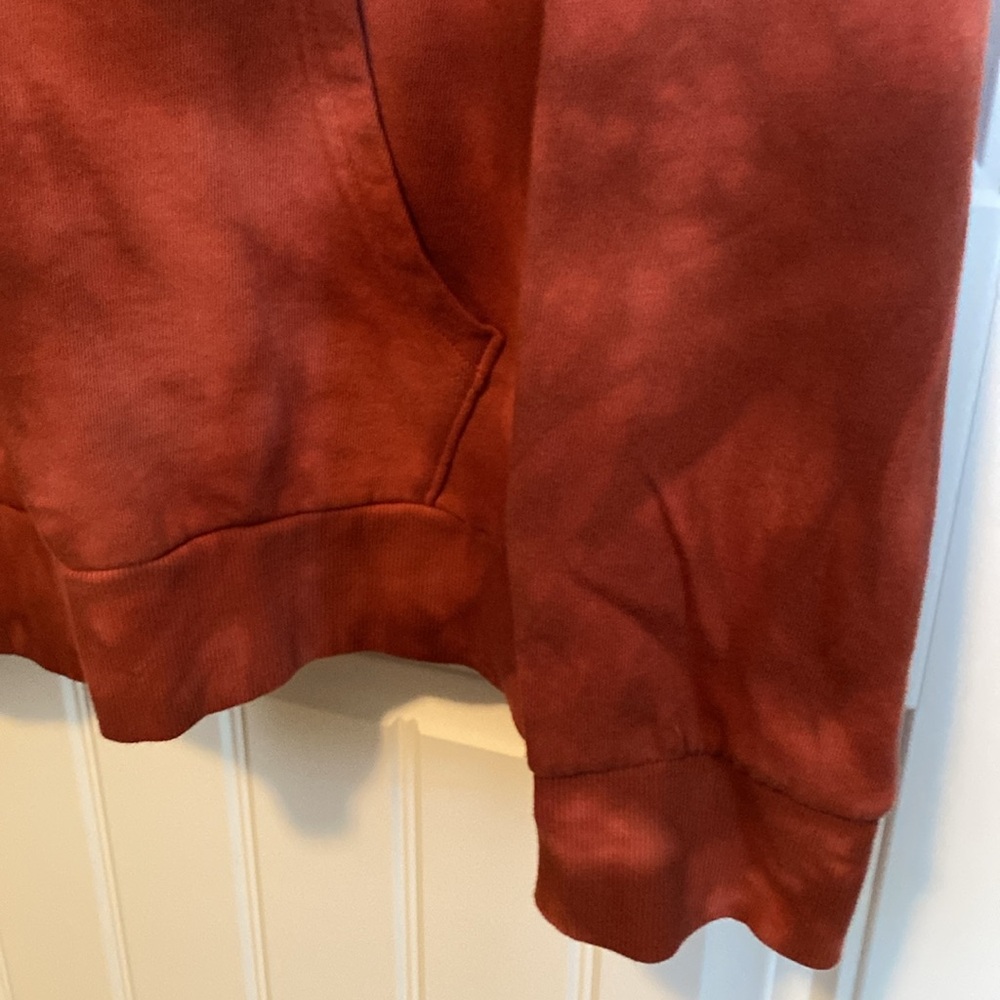 New Without Tags Old Navy Tie-Died Hoodie - Picture 5 of 6
